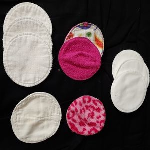 Reuseable breast pads